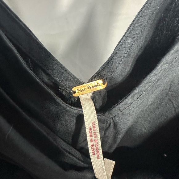 FREE PEOPLE Elegant Black Sleeveless Dress size L brand new w tags - Picture 11 of 12